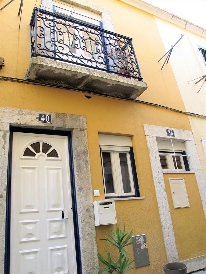 Casa Santa Clara * Lisbon